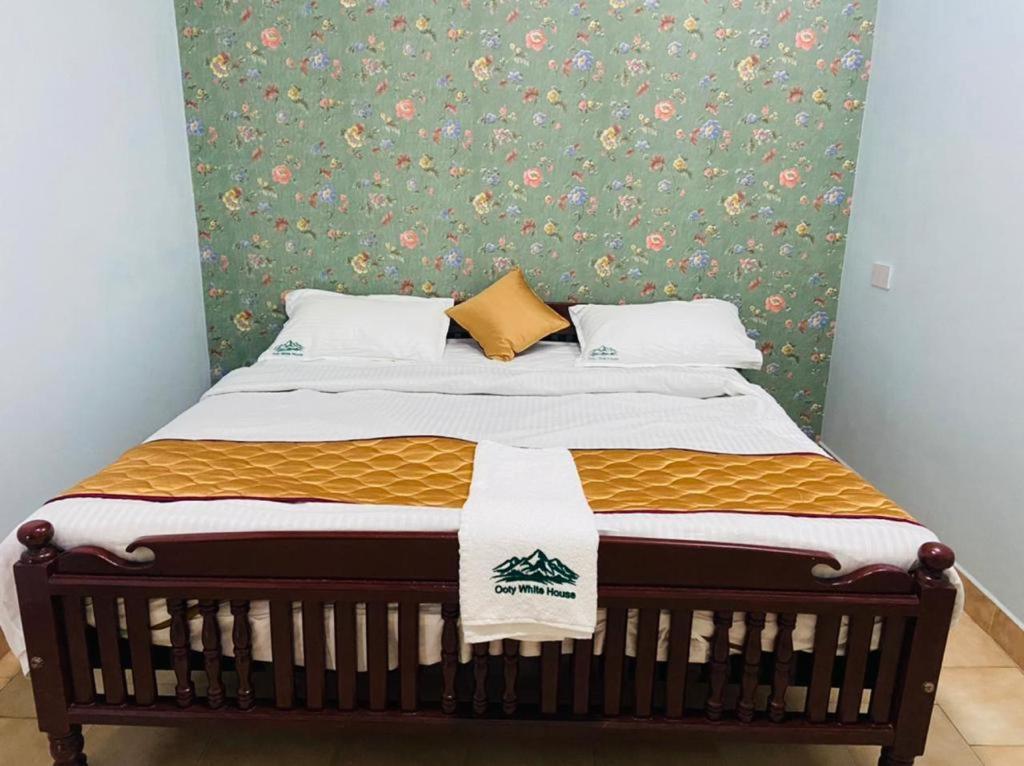 Bob Leisure Hotel Ооти Екстериор снимка