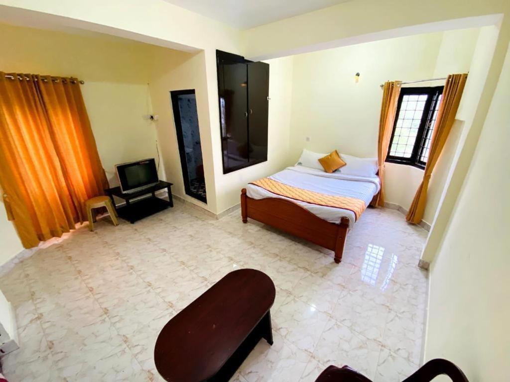 Bob Leisure Hotel Ооти Екстериор снимка