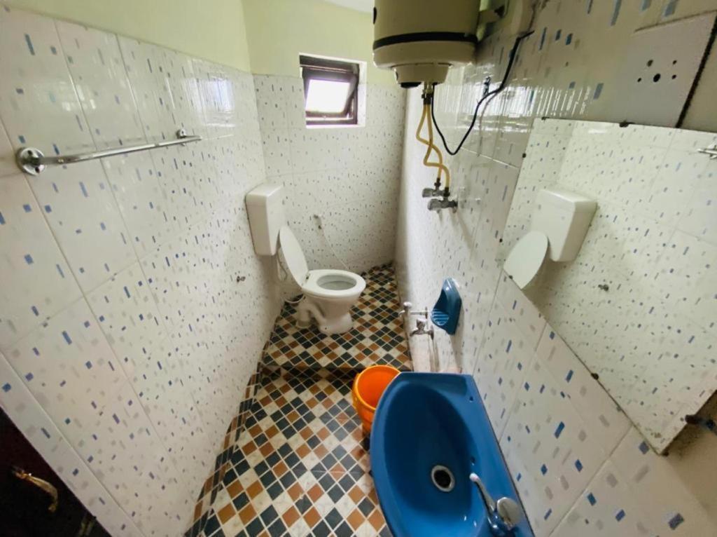 Bob Leisure Hotel Ооти Екстериор снимка